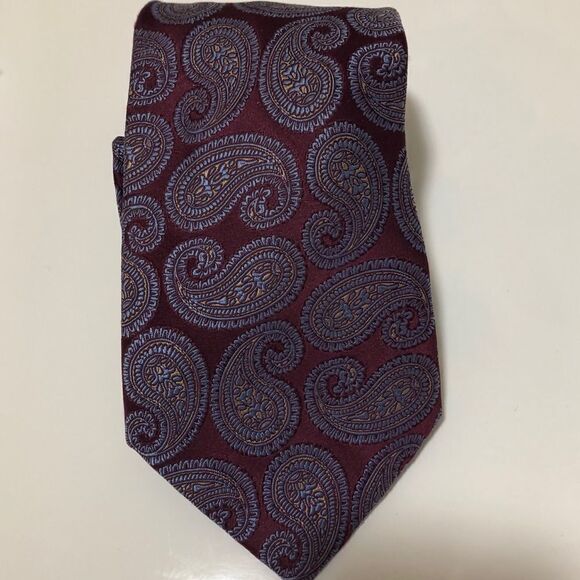 Club Room tie   - Picture 1 of 4